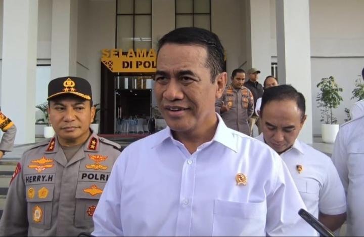 Mentan Apresiasi Polda Riau Gerebek Distributor Beras Oplosan: Minta Pelaku Dihukum Berat!
