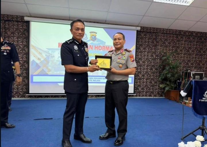 Kapolda Riau dan Ketua Polis Melaka Sepakati Kerja Sama Jaga Keamanan Kawasan