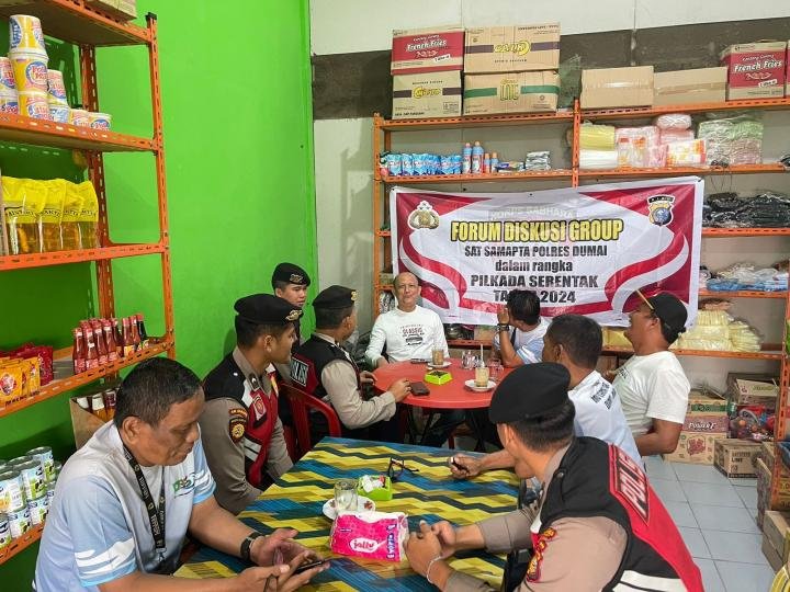 Warga Kelurahan Bintan Sambut Positif Kegiatan Cooling Sistem Satsamapta Polres Dumai