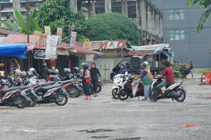 Kebijakan Tarif Parkir Tuai Kontroversi, Berpotensi Memicu Sengketa Hukum