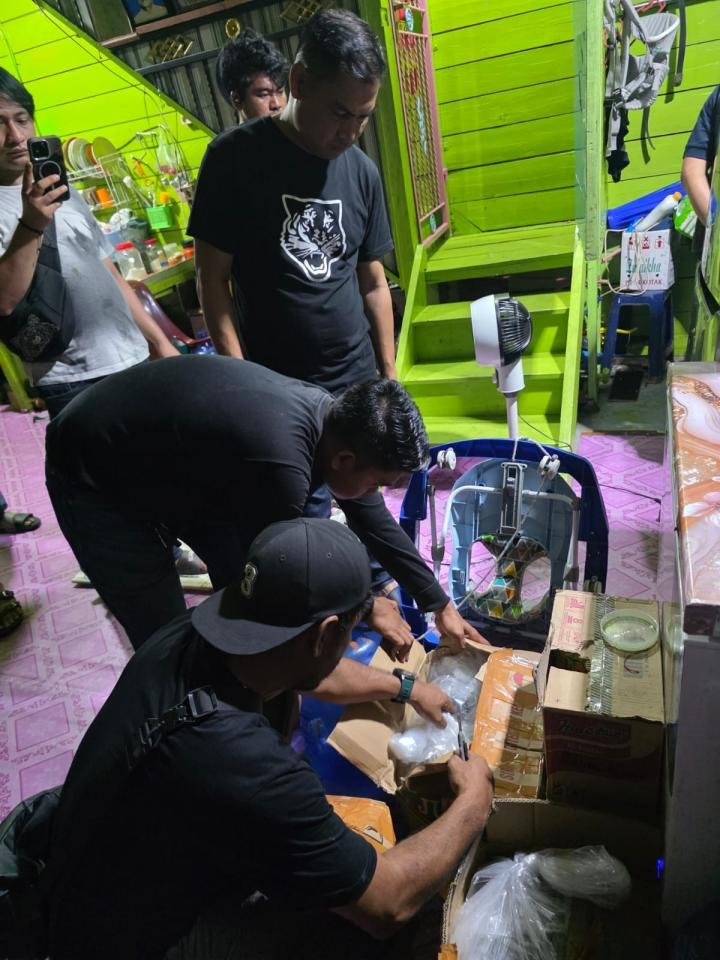 Rumah Terduga Bandar Narkoba yang Didemo Digeledah Tim Gabungan, Ini Hasilnya