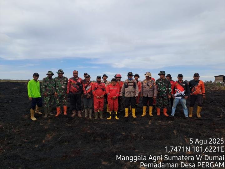 Atasi Karhutla 10 Ha di Rupat, Dua Helikopter Water Bombing Dikerahkan Bantu Tim Gabungan