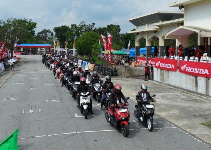 150 Bikers Komunitas Honda Ramaikan AHDC 2026 di Bangkinang Sport Center 