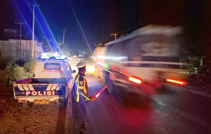 Cegah Lakalantas dan Aksi C3, Polsek Pangkalan Kuras Gencar Patroli Blue Light Malam Hari