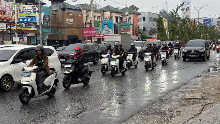 City Rolling Motor Listrik Honda, Wujudkan Perjalanan Ramah Lingkungan di Pekanbaru