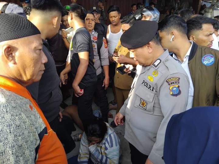Jambret Karyawan BRK Syariah, Sepasang Kekasih Diamuk Massa, Korban Meninggal di Rumah Sakit