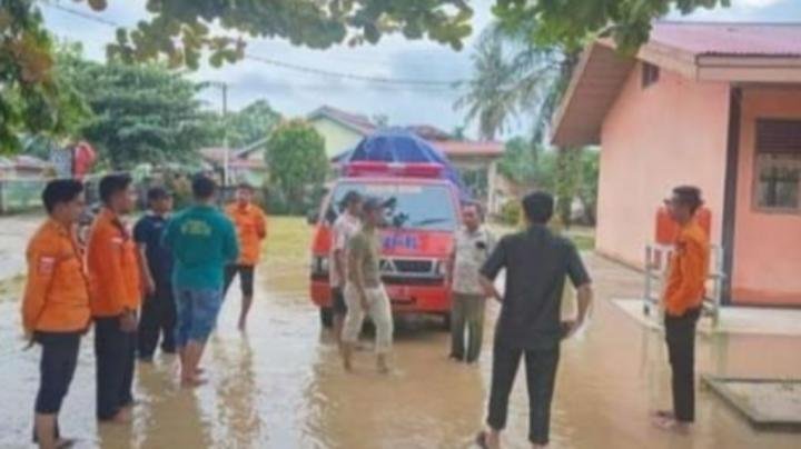 Banjir Rendam Sejumlah Wilayah di Riau, Ribuan Warga Terdampak Mengungsi