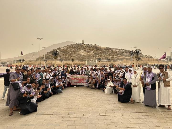Alfamart Berangkatkan Karyawan Toko Umrah, Nurul: Alhamdulillah, Allah Kasih Kesempatan