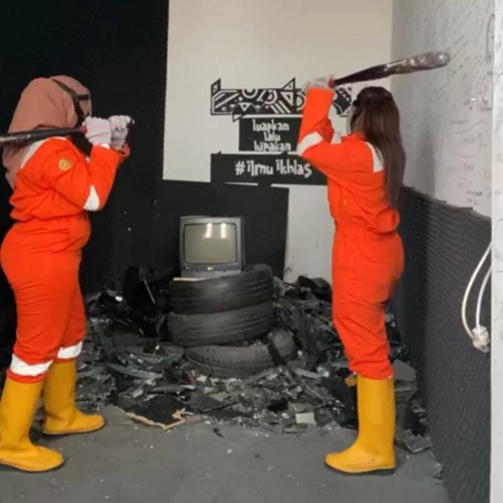 Viral, Crusher Room di Pekanbaru, Tempat Luapkan Emosi