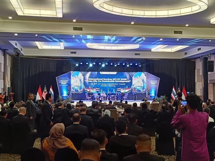 IMT-GT Bergulir di Pekanbaru, Wako Agung Sampaikan Pesan Kepedulian Jaga Alam
