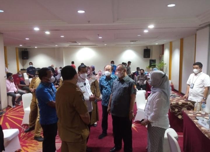 Apresiasi Vaksinasi Grand Elite, Wako : Bantu Pemerintah untuk Percepatan Vaksin