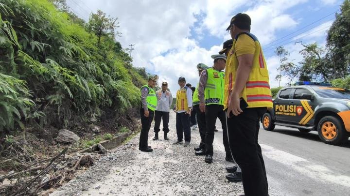 Dirlantas Polda Riau Tinjau Pendakian Panorama Kampar: Cegah Insiden saat Nataru