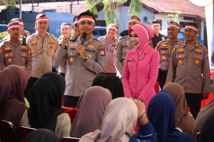 Polres Rohul Gelar Bazar Pangan Murah, Dijual dengan Harga Terjangkau