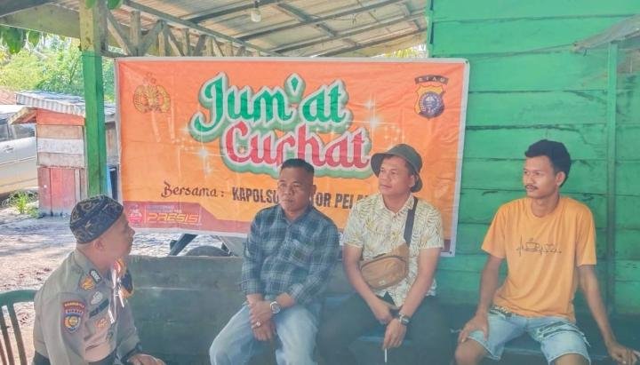 Polsubsektor Pelalawan Gelar Jumat Curhat Sampaikan Pesan Pilkada Damai