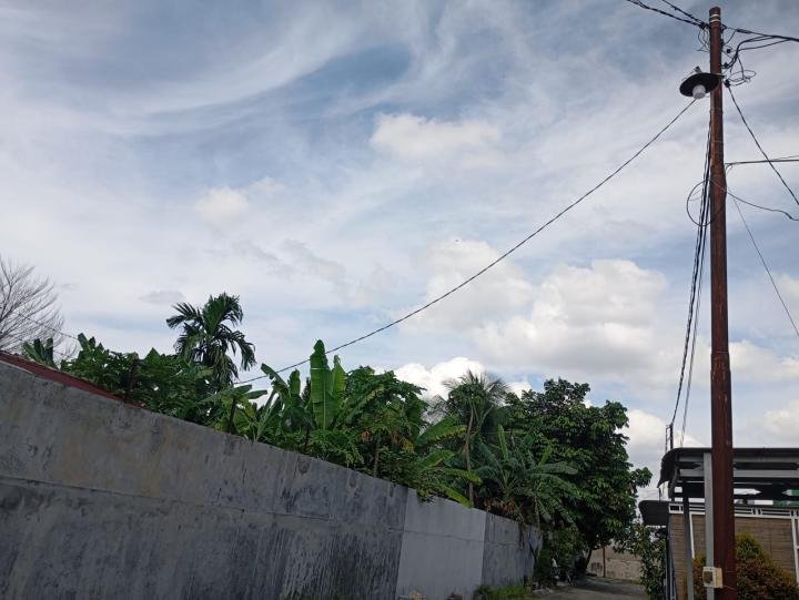 Arus Listrik Tidak Stabil, Warga Perumahan The Prestige Keluhkan Alat Elektronik Rusak 