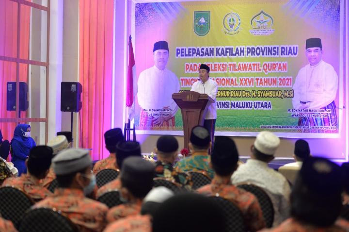 Gubri Lepas 20 Kafilah Riau, Seleksi STQ XXVI di Maluku Utara