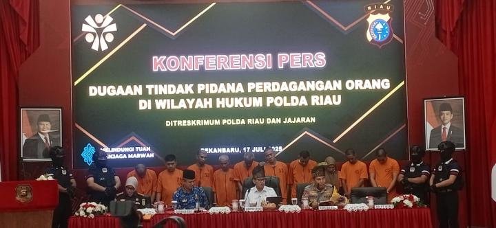 Polda Riau Bongkar Jaringan TPPO PMI, Menteri Karding Murka: Tangkap-Hukum Berat Bos Mafia!