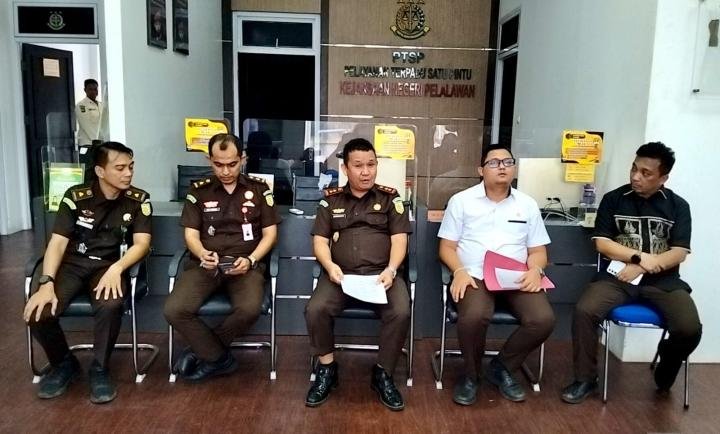 Kejari Pelalawan Hentikan Perkara Dugaan Gratifikasi Ketua PGRI Pelalawan