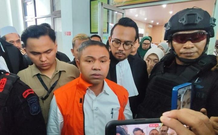 Gubernur Riau Nonaktif Sebut Dakwaan KPK Dramatisasi yang Berlebihan