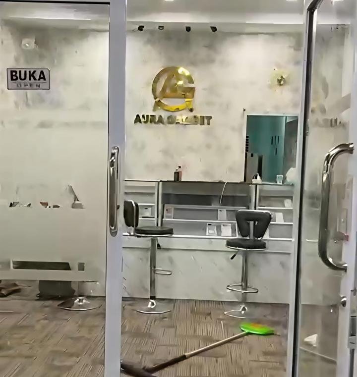 Toko Handphone Dibobol Maling, 25 iPhone Senilai Ratusan Juta Raib 