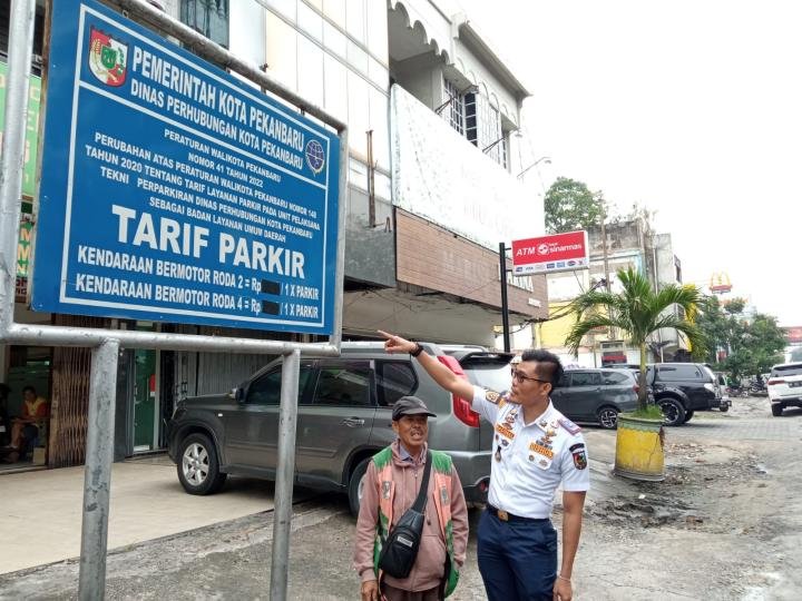 Kawal Penyesuaian Tarif Baru, UPT Perparkiran Dishub Pekanbaru Gencarkan Patroli Rutin