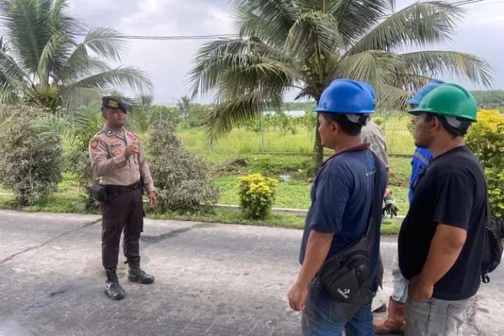 Kasat Samapta Polres Kampar Jalin Silaturahmi dengan Masyarakat untuk Ciptakan Pilkada Damai