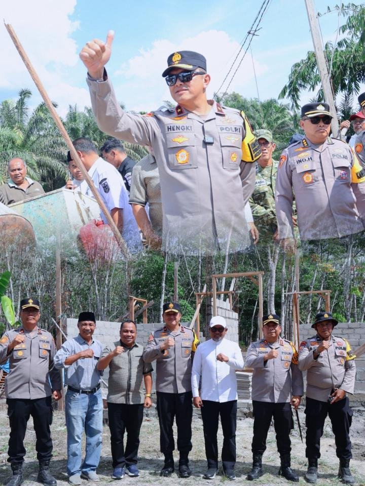 Bupati Pelalawan dan Kapolres Dampingi Wakapolda Riau Tinjau Pembangunan Jembatan Presisi