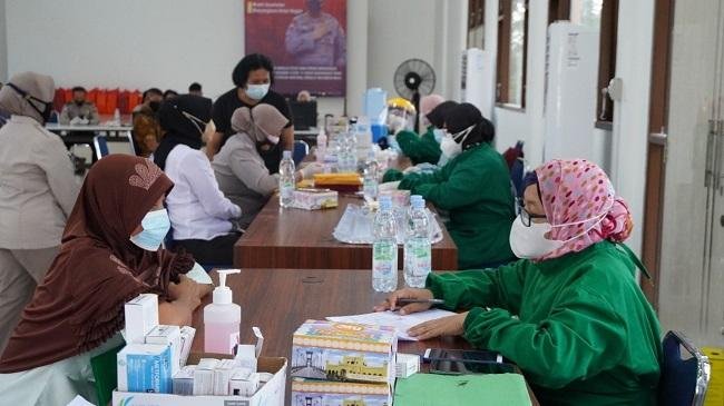 Cukup Bawa KTP, Bisa Vaksin di Gerai Vaksin Presisi