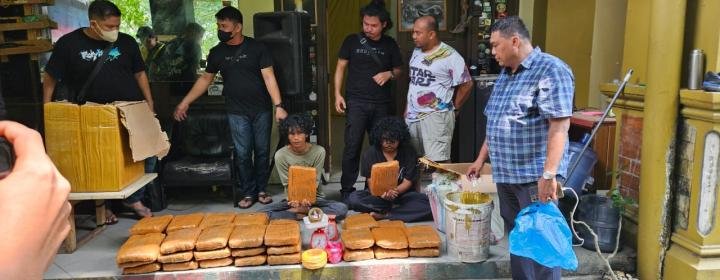 Bikin Malu, 2 Eks Mahasiswa Pemilik Ganja 63 Kg Dipecat dari Mapala UIN Suska Riau