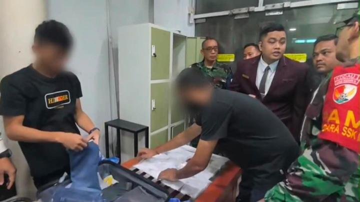 Polda Riau Kembangkan Kasus 14 Paket Besar Sabu yang Terdeteksi X-Ray di Bandara SSK II