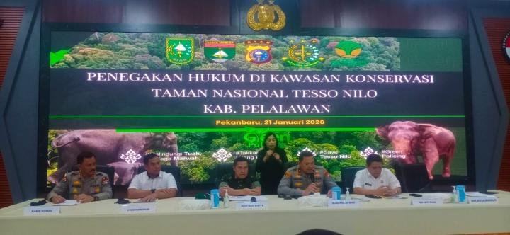 Polda Riau Tahan 9 Orang Kasus Konservasi dan Pengrusakan Fasilitas Satgas TNTN