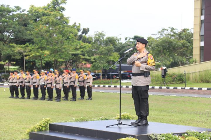 Terima Personel BKO Pam TPS, Kapolda Riau: Saya Terima Penuh Hormat & Bangga 