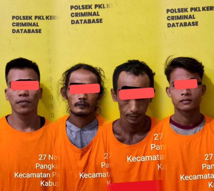 Kepergok Gelapkan Sawit Perusahaan, 4 Pemuda Digiring ke Polsek Pangkalan Kerinci