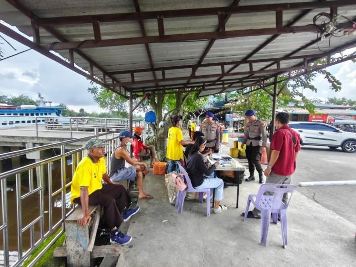 Ditpolairud Polda Riau Intensifkan Patroli Perairan Jelang Nataru, Pastikan Keselamatan Penumpang