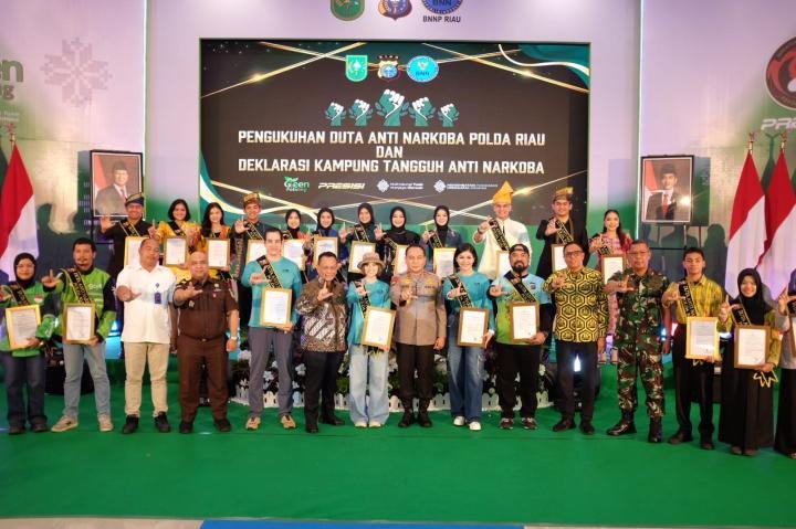 Kapolda Kukuhkan 23 Duta Bertugas Menyosialisasikan Bahaya Narkoba