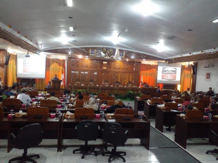 Pemkab Kuansing Ngotot Ranperda SOTK Disahkan