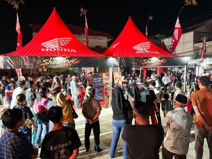 Heat Show-Off Exclusive AT di Tembilahan Sukses Digelar, Antusiasme Warga Tinggi 