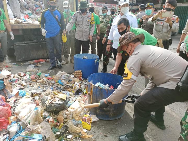 Wali Kota Diperiksa Terkait Buruknya Penanganan Sampah 