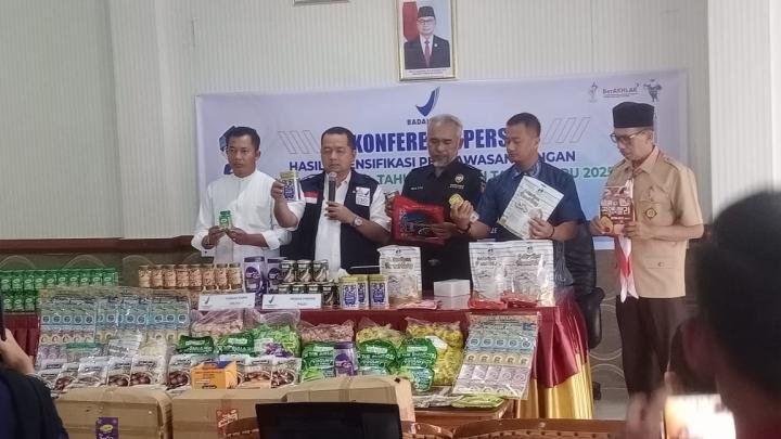 BPOM Pekanbaru Temukan 62 Produk Pangan Ilegal Jelang Akhir Tahun 