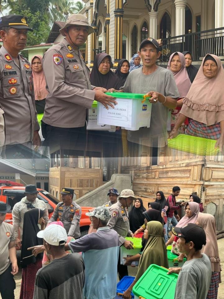 Terobos Lokasi Bencana Sumatra, Polres Pelalawan Salurkan Langsung Bantuan Korban Galodo