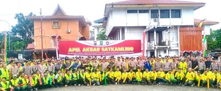 Kapolda Riau Pimpin Apel Akbar Satkamling dan Pembacaan Ikrar, Ini Poinnya