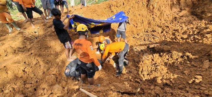 Tim SAR Pekanbaru dan Gabungan Temukan Seluruh Korban Longsor di Aek Pardomuan