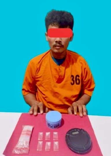 Polres Pelalawan Tangkap Residivis Simpan Enam Paket Sabu