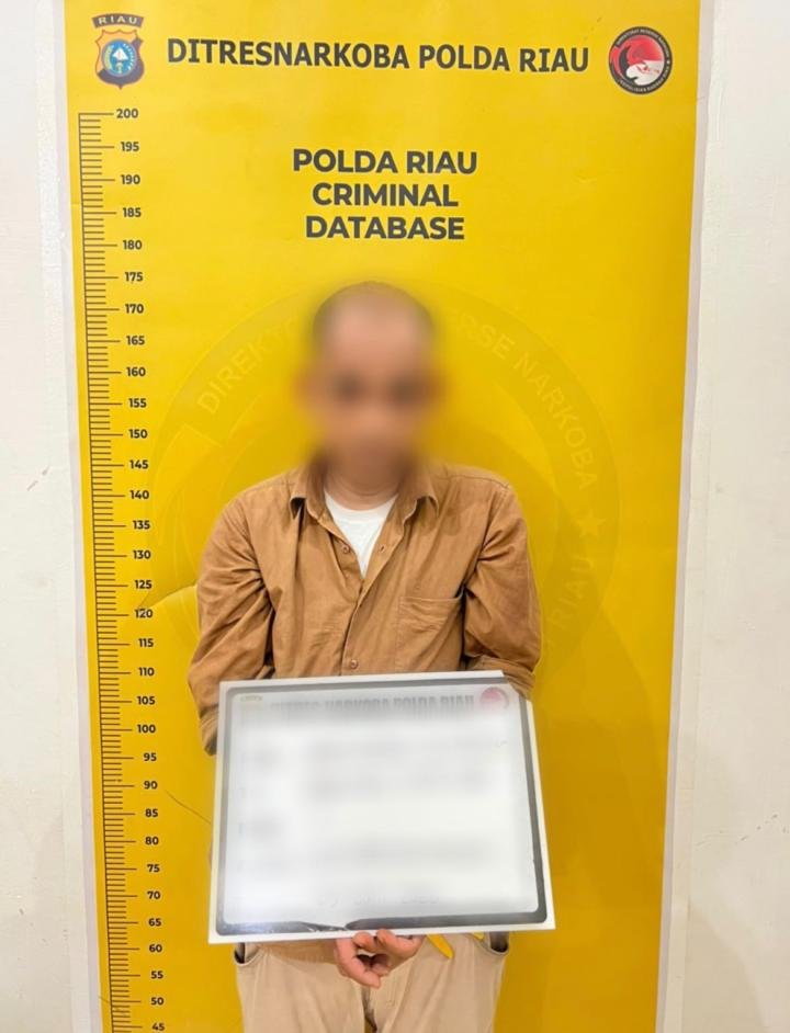 Polisi Nyamar Tangkap Pengedar 53 Paket Sabu di Kampung Panger 