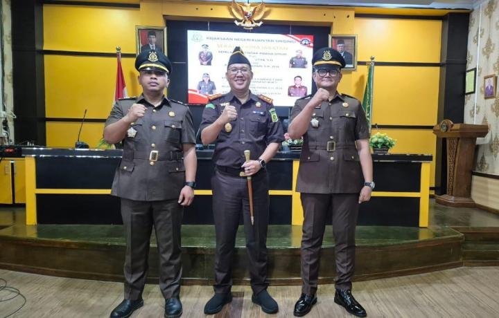 Kajari Kuansing Lantik Kasi Pidum dan Kasi BB yang Baru, Ini Dia Orangnya...