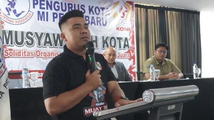 Muaythai Pekanbaru Kirim Tiga Atlet ke Kejurnas NTB, Ketua Zulkardi: Target Juara!