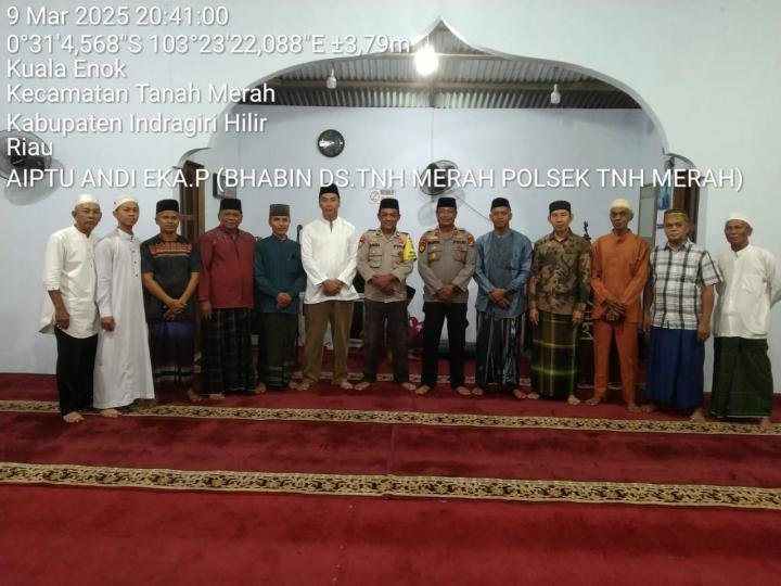 Kapolsek Tanah Merah Sampaikan Pesan Ini Jelang Salat Tarawih Berjamaah di Masjid Nurul Iman