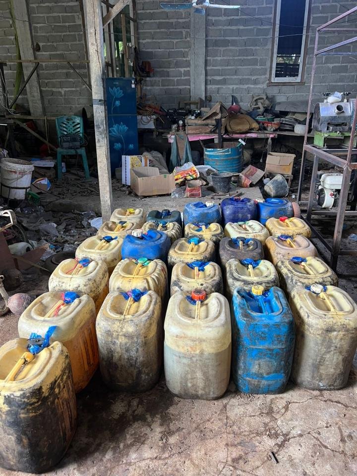 Polda Riau Tangkap Tangan Pelaku Penimbunan BBM Subsidi Bio Solar di Pangean