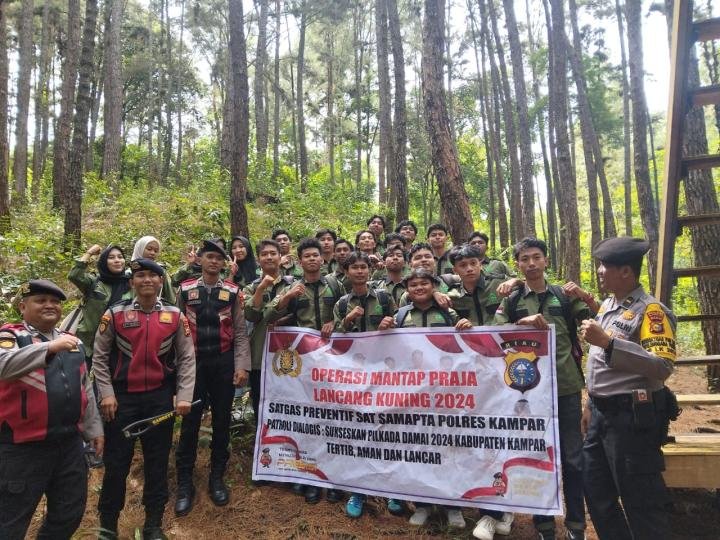 Sambangi Mahasiswa di Hutan Pinus, Ini yang Disampaikan Satuan Samapta Polres Kampar 