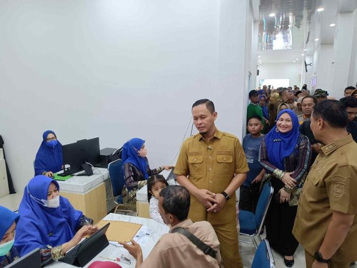 Buka Sampai Jam 9 Malam, Jumlah Kunjungan Warga ke Puskesmas di Pekanbaru Meningkat 